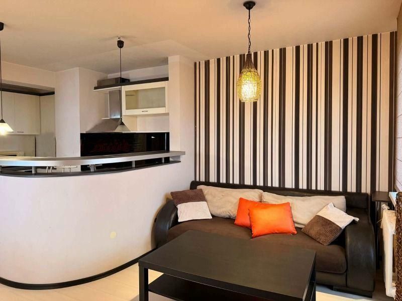 Дава се под наем Двустаен апартамент в София, Младост 1А - 60 кв.м за 750 € - Снимка #1