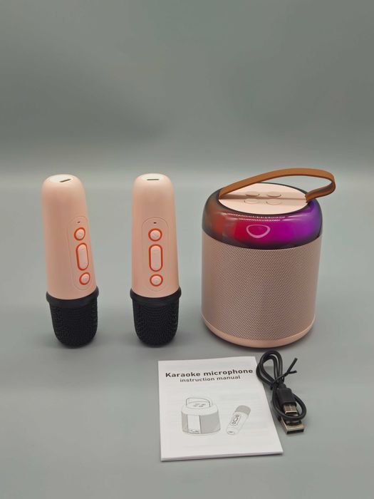 Безжичен караоке комплект с два микрофона и Bluetooth високоговорител!
