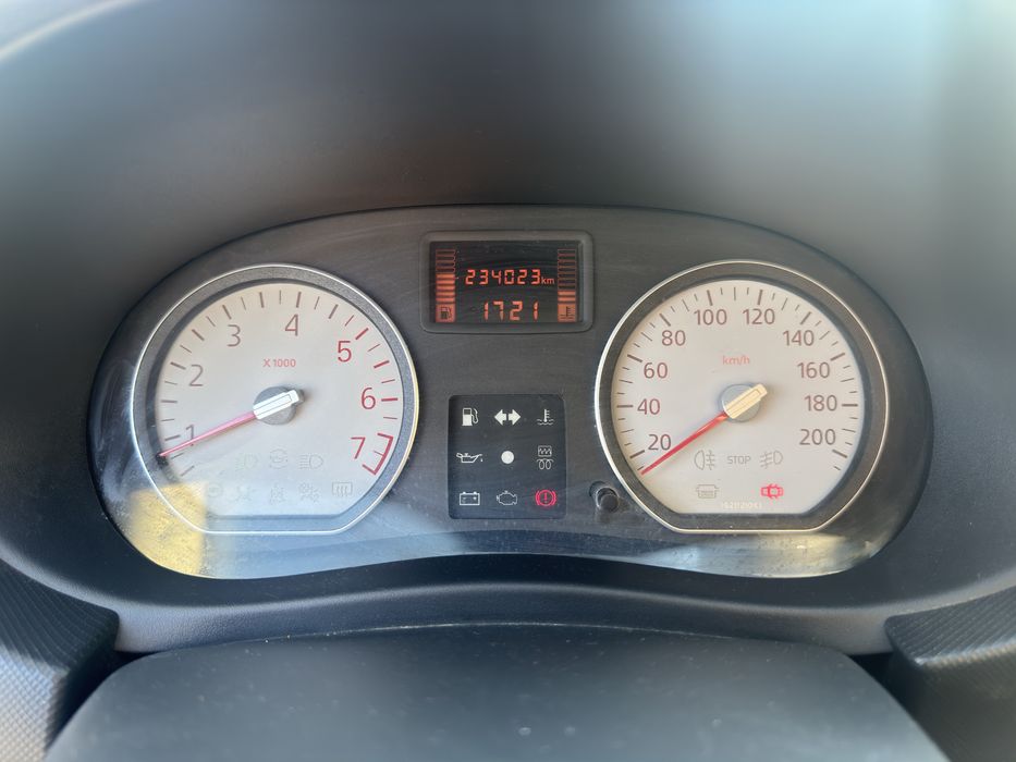 Vand Dacia Sandero 1.5dci Laureate