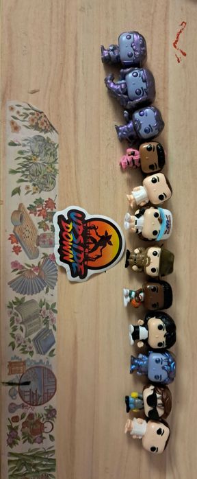 Kinder joy stranger things