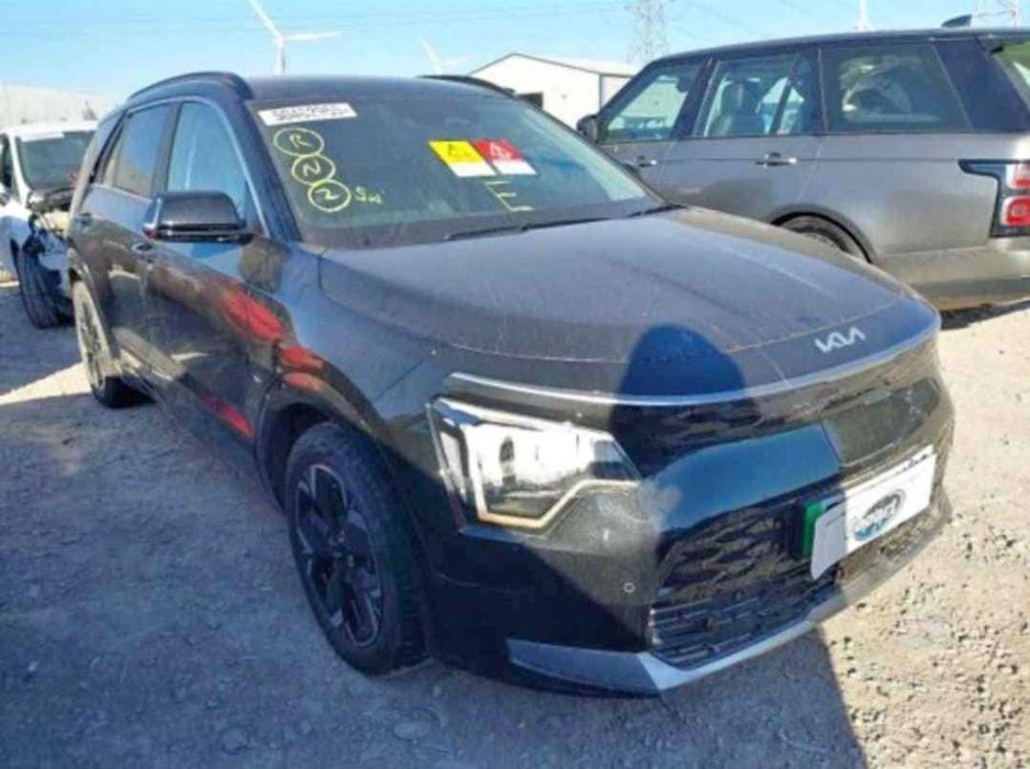 Dezmembrez Kia Niro full electric 2023