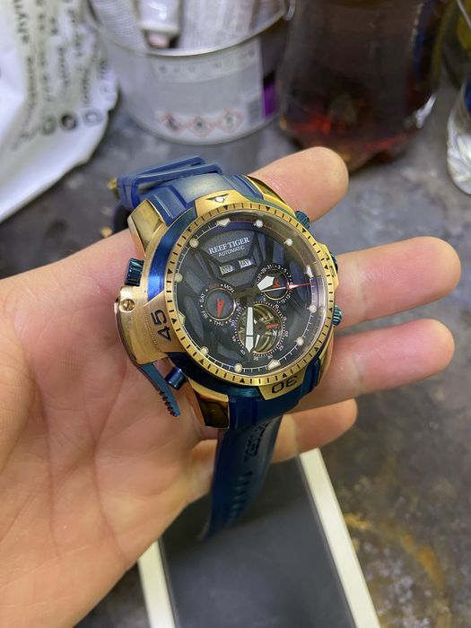 Reef Tiger часы