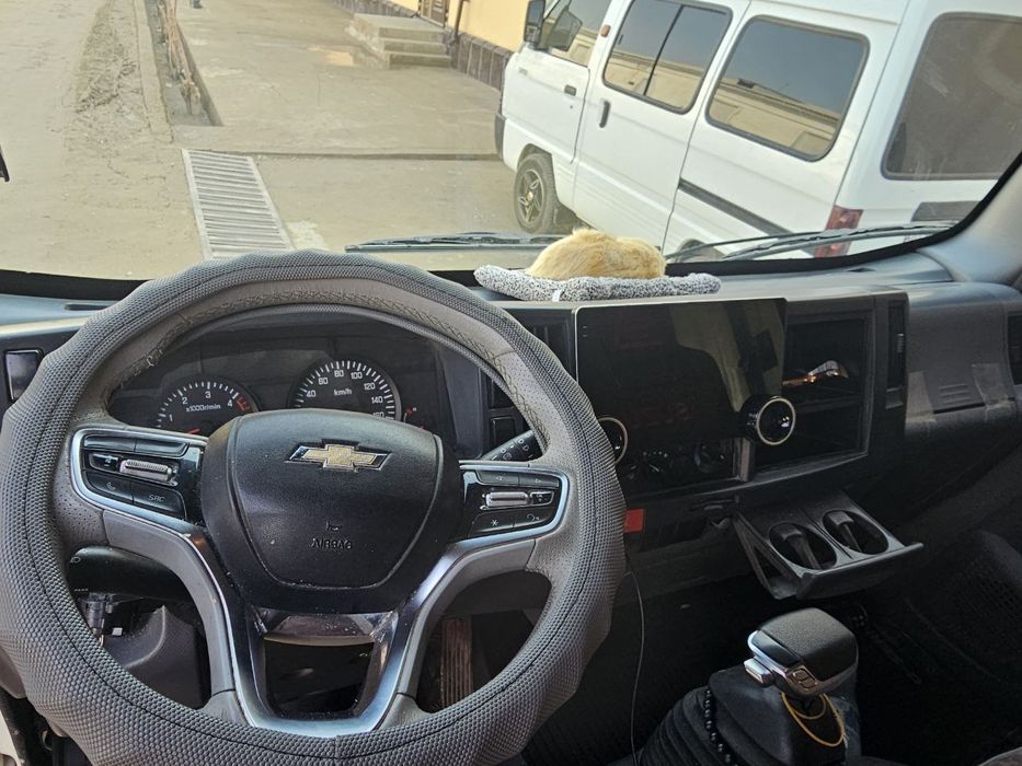 Исузу 2.5тонналик