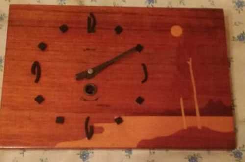 Советские настенные часы в идеальном состоянии