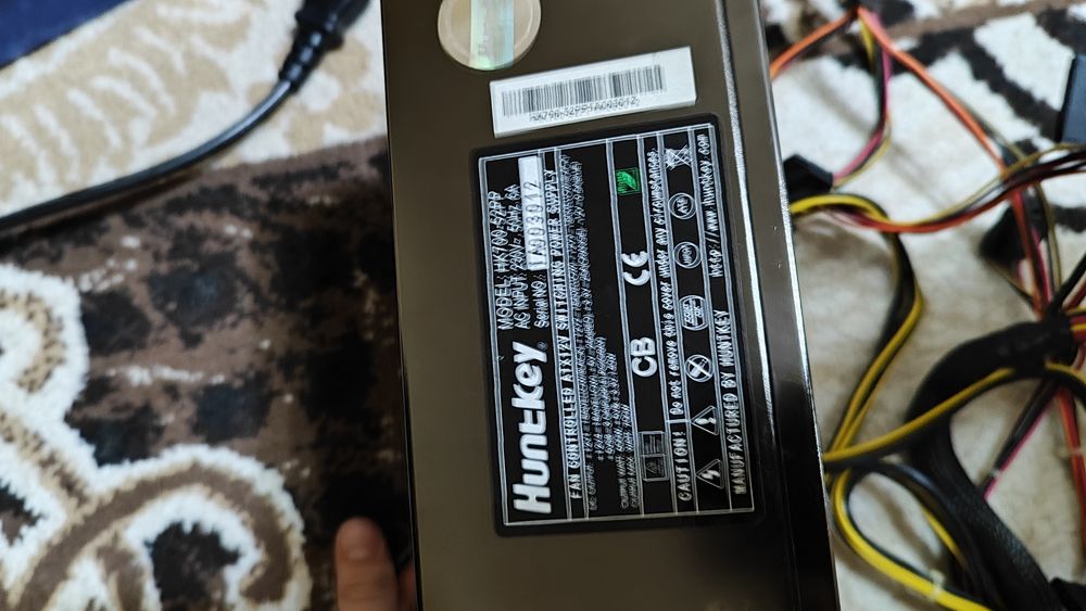 Продам блок питания рабочий XUNKEY MAX 700W