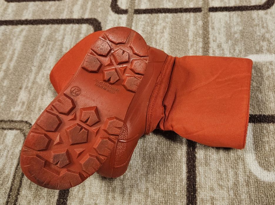 Cizme zăpadă marimea 27