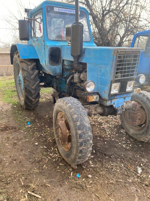 Трактор сатылады срочно