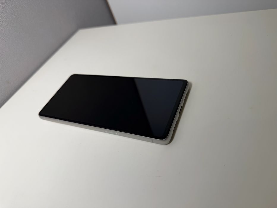 Комплект Google Pixel 7 128GB + Pixel Buds Pro (Lemongrass)