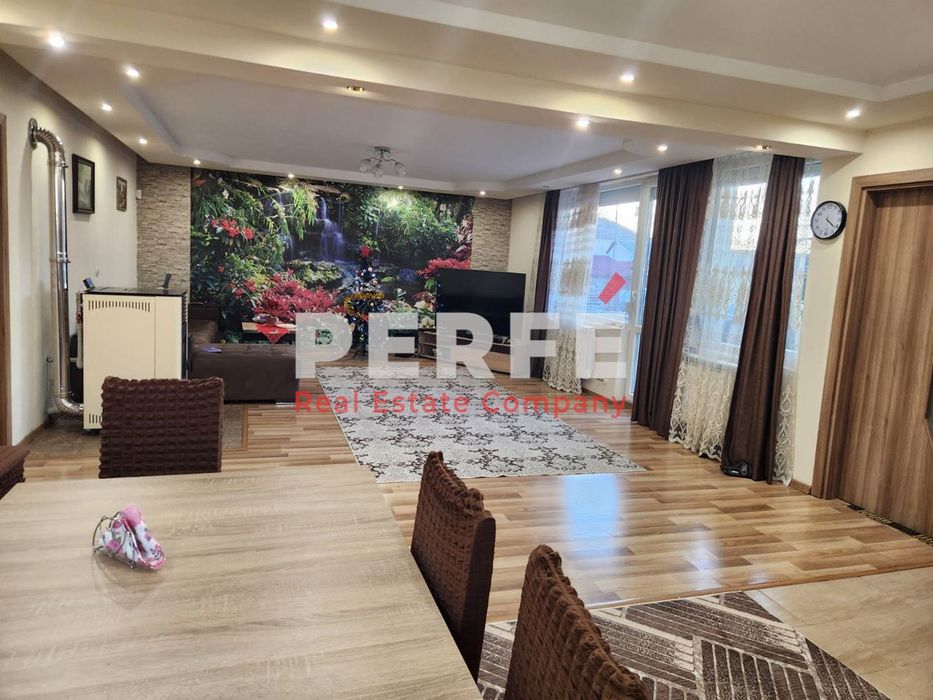 Продава се Къща в с. Равнец, Област Бургас - 152 кв.м за 1645 €/кв.м - Снимка #2