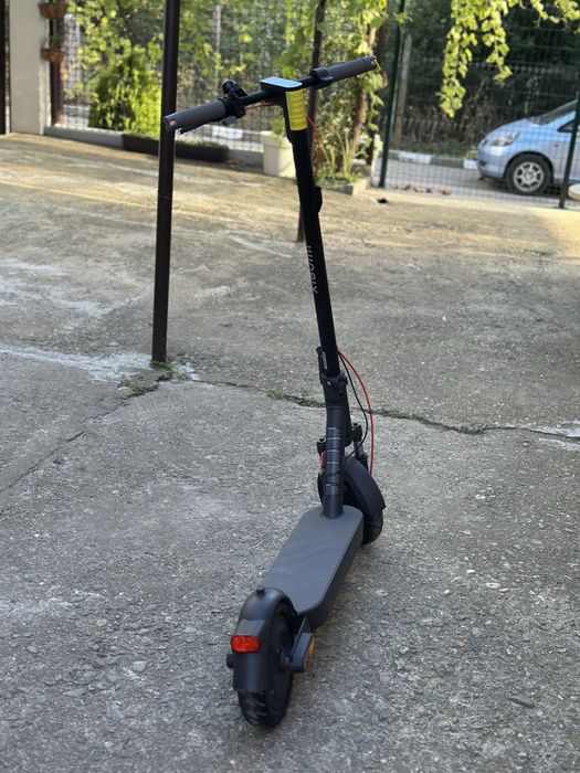 Xiaomi skoter 5 електрическа тортинетка развива 25 км