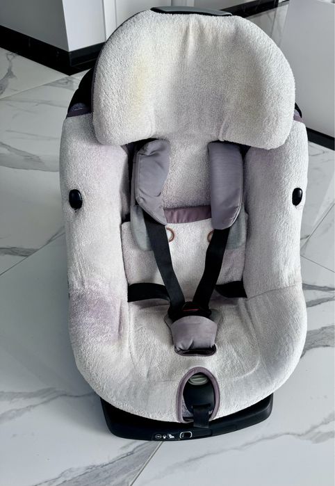 Maxi Cosi Axissfix - детско столче 0-19кг