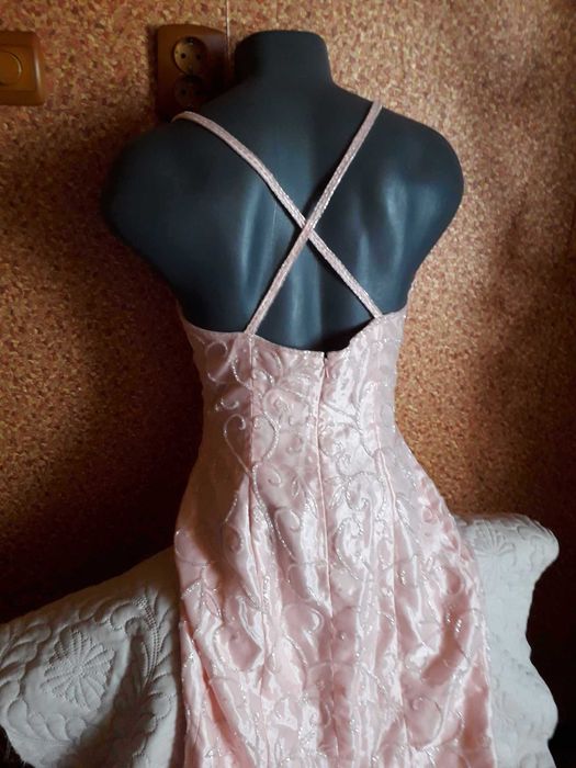 Официална дамска рокля