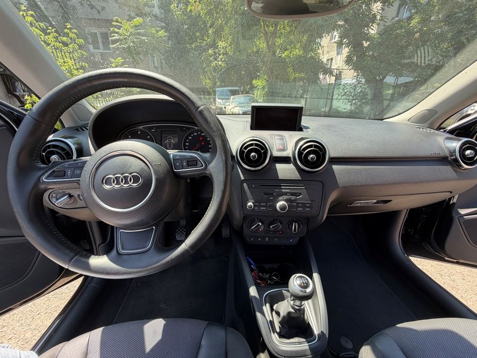 AUDI A1 2010 — imagine 2