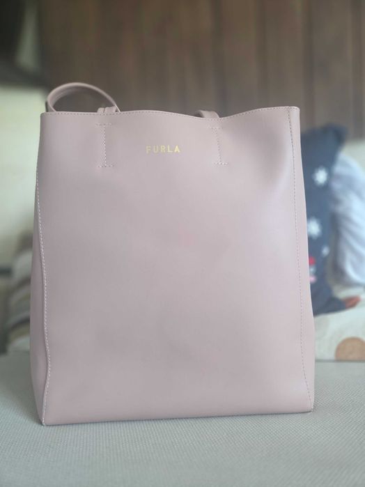 Чанта Furla LOLA M tote bag