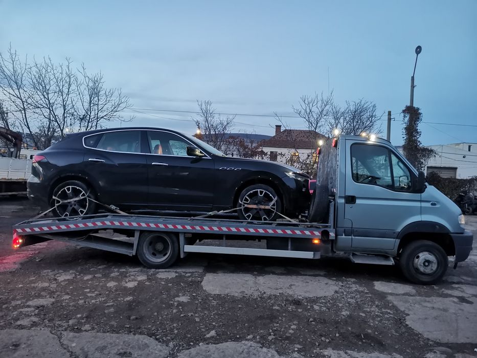 Tractari auto non-stop