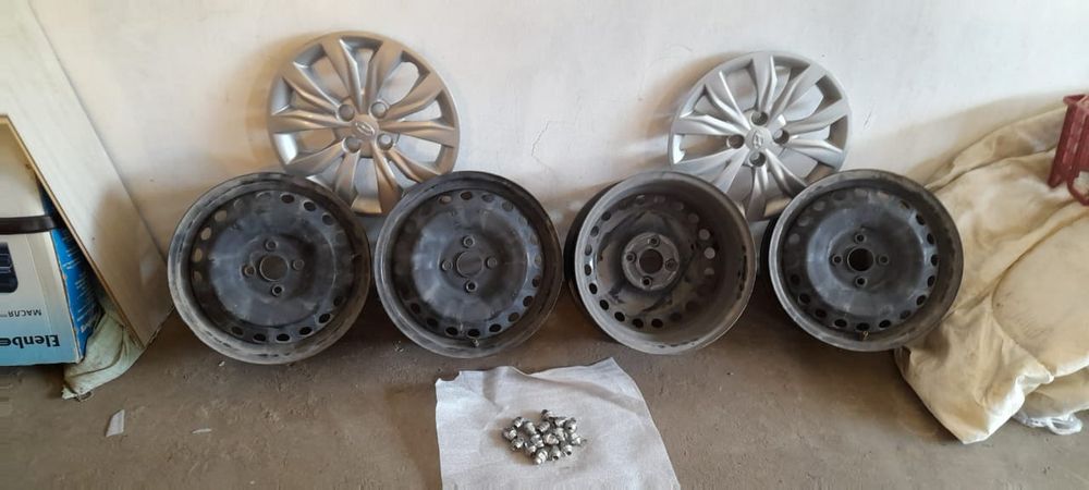 В В В продаже диски от Hyundai Accent