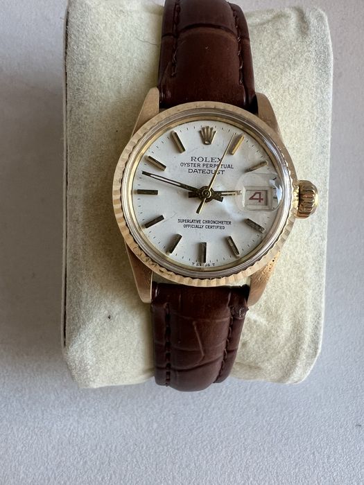 18 k aur Rolex Datejust Automatic de dama ,cal.1160 ref.6517