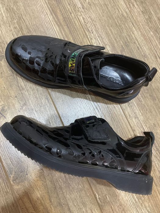 Школьные туфли 35 размер Турция