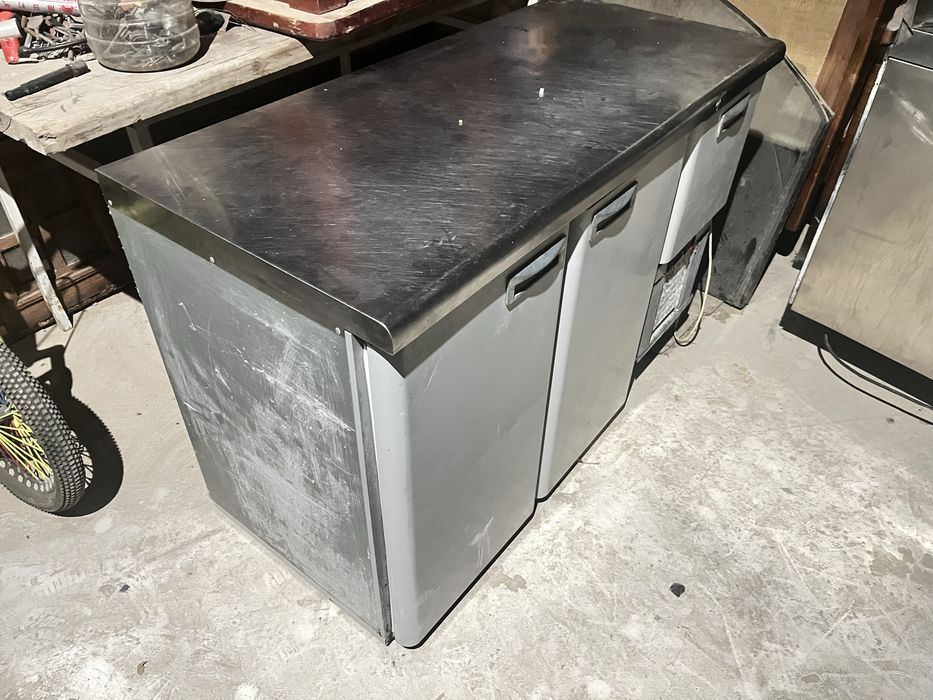 Стол холодильник