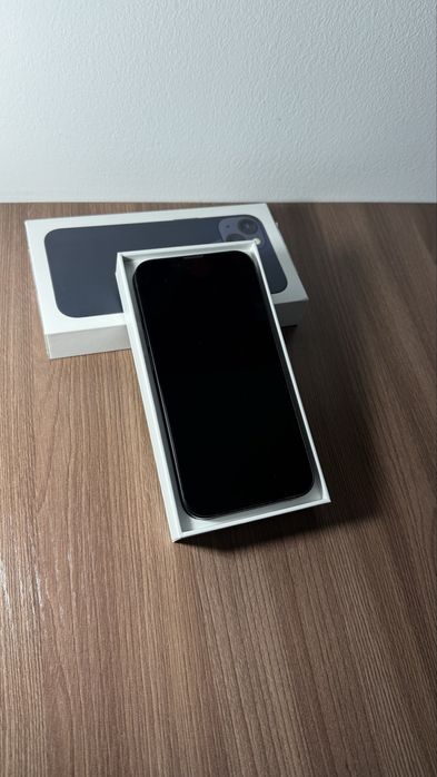 Iphone 13 midnight black 128 GB