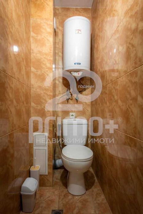 Продава се Тристаен апартамент в Велико Търново, Бузлуджа - 92 кв.м за 1903 €/кв.м - Снимка #14