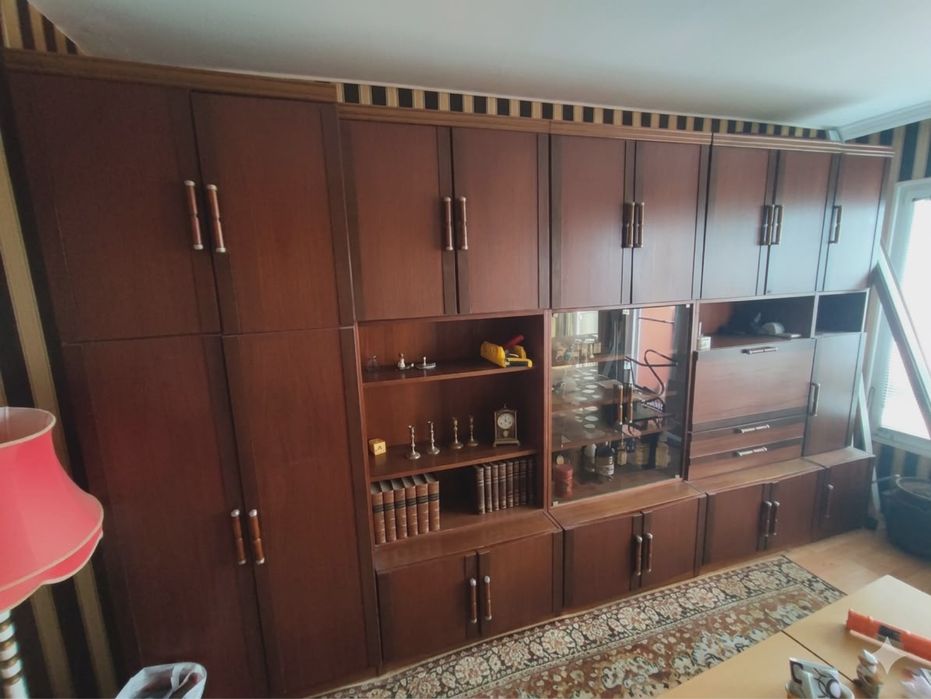 Секция за хол в дома