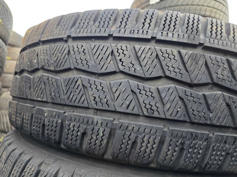 4бр Зимни гуми за БУС - 235 65 16 С - Hankook