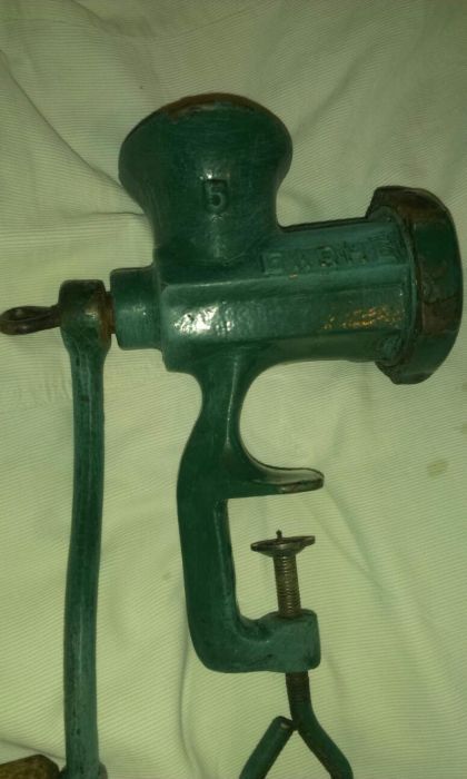 Masini manuale de tocat veche GARHE si EXPRESS