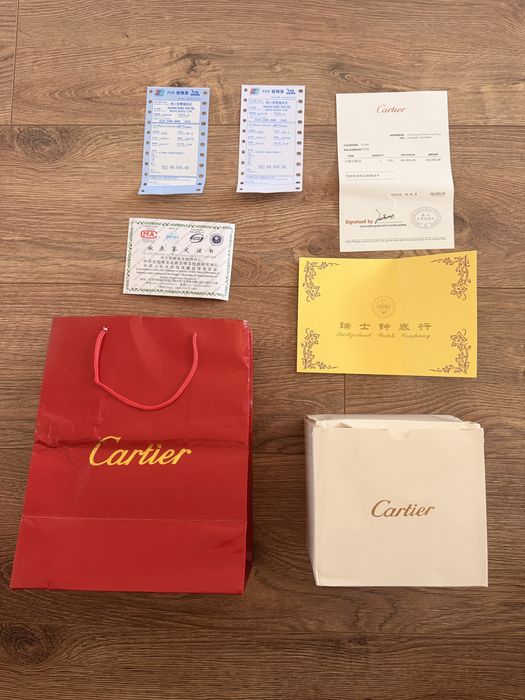 Часовник Cartier Santos