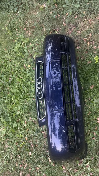 Продовам предна броня за ауди а3 8L цена 40€
