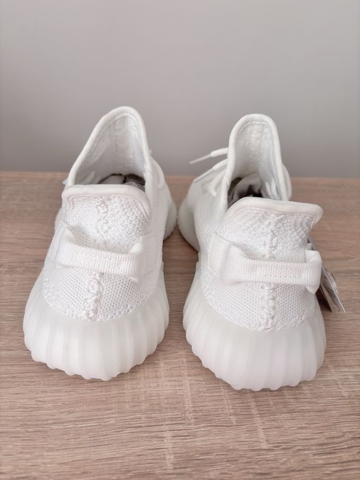 Adidas Yeezy boost 350 v2