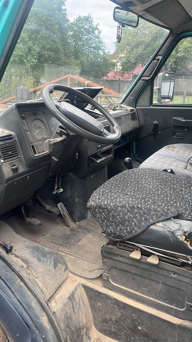 Camioneta basculabila