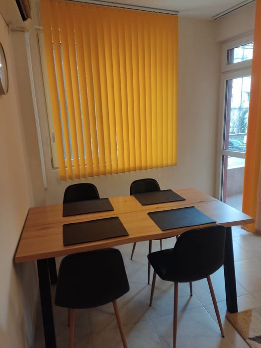 Двустаен Апартамент ”Мони” в старата част на Поморие