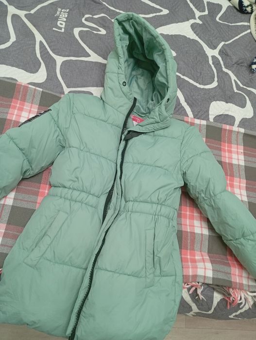Куртка на девочку