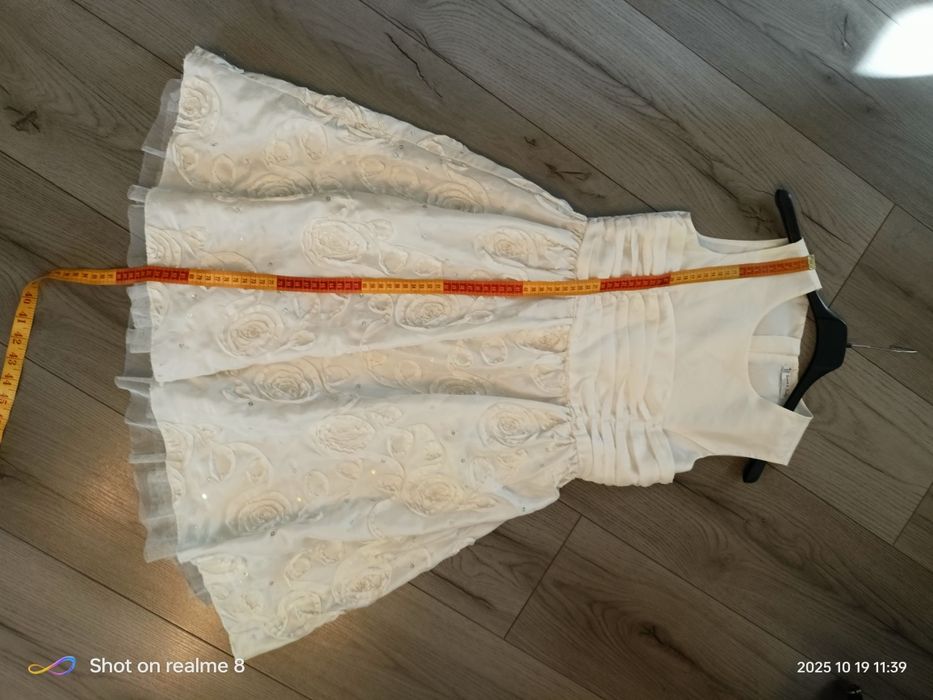 Rochita crem de ocazie S