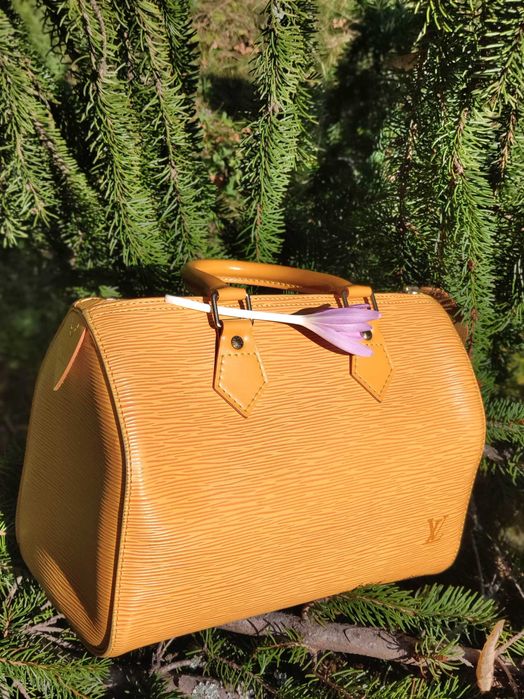 Louis Vuitton Speedy 25 – Epi Leather – galben – original – ca nouă
