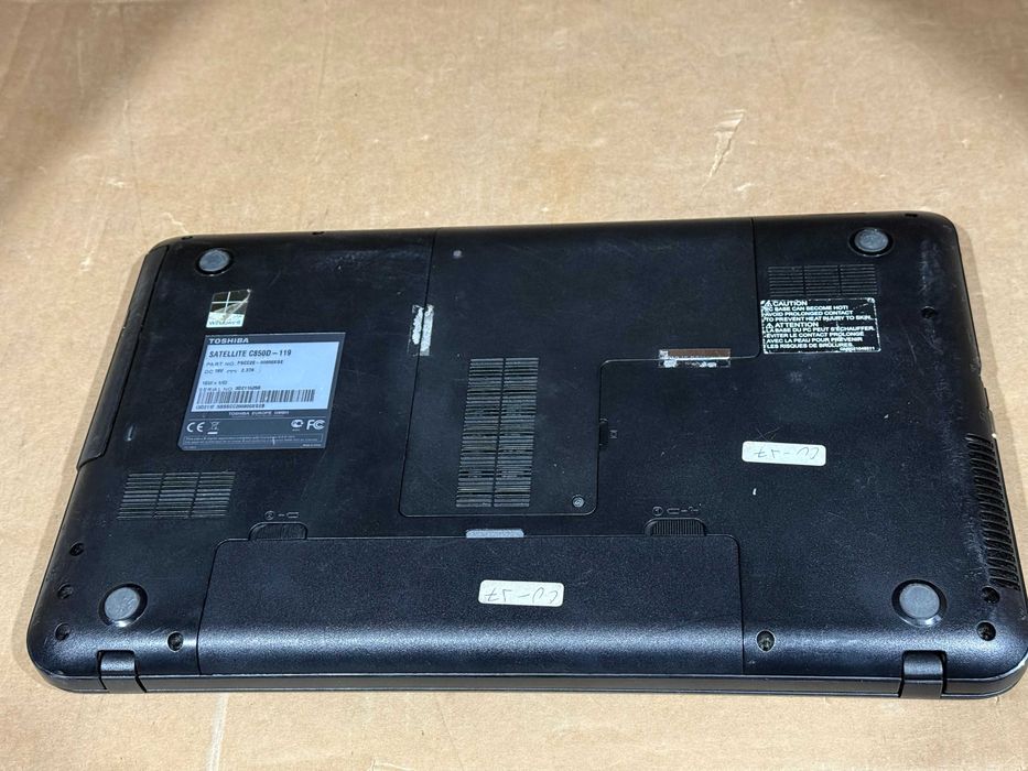 Лаптоп Toshiba Satellite C850D-119