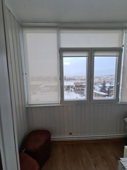 Apartament 3 camere de închiriat