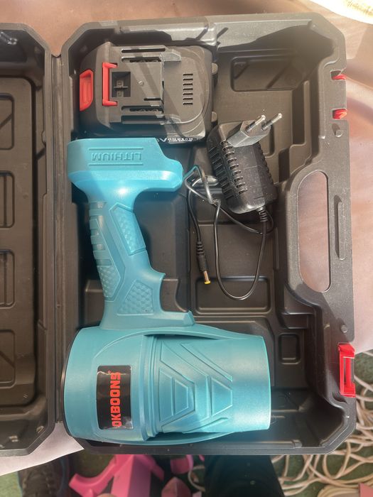 Vand suflanta frunze