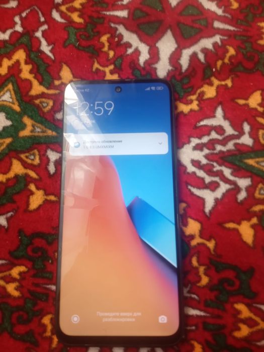 Redmi 12Redmi 12