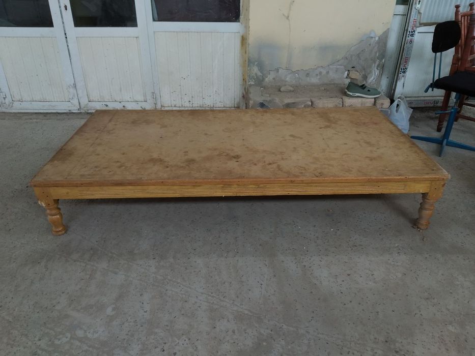 Стол сотиладииии