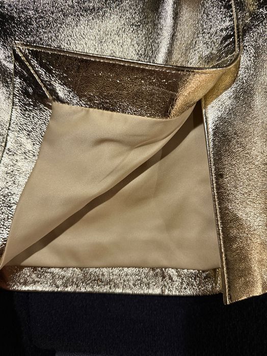 Златна пола от естествена кожа