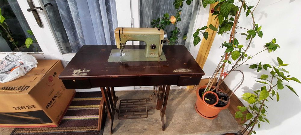 masina de cusut Ileana