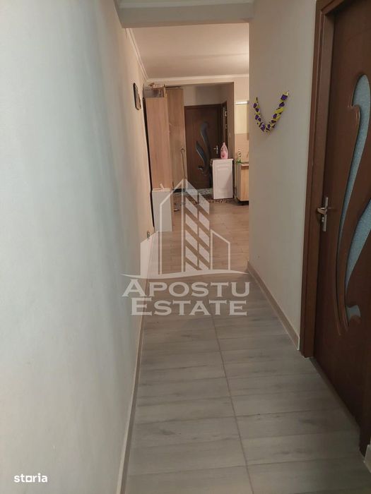 Apartament cu 2 camere de vanzare,pod 54mp,Freidorf,centrala,Timisoara
