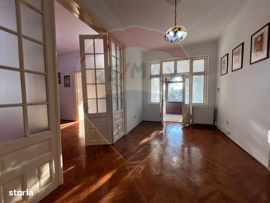 Vila de inchiriat, potrivita birouri, zona Gara.