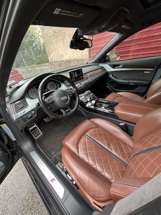 Ауди S8 Д4 4.0tfsi на части