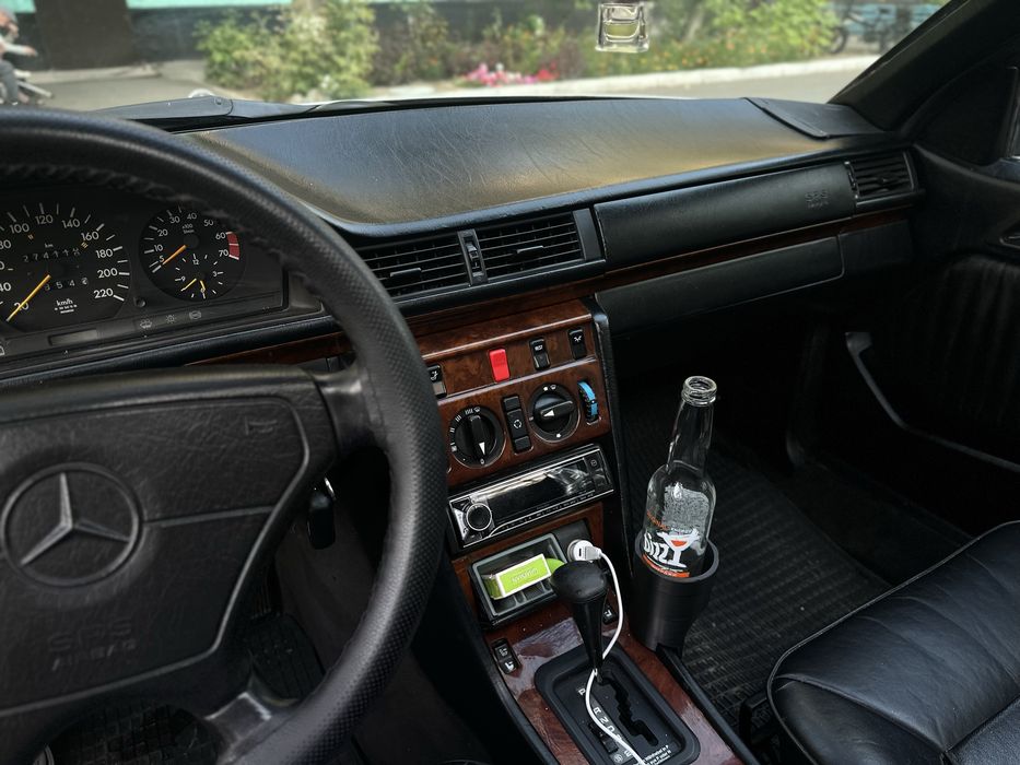 mercedes benz e class w124 e220