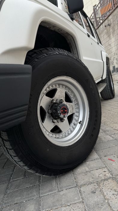 Продам Isuzu Trooper