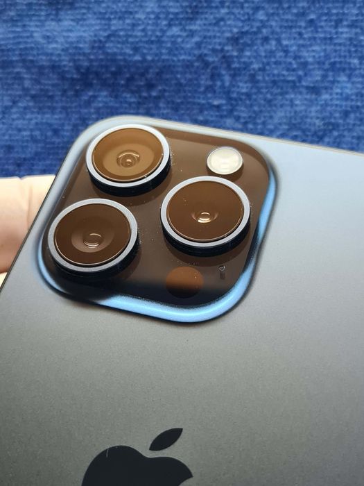 iPhone 15 Pro 256 GB