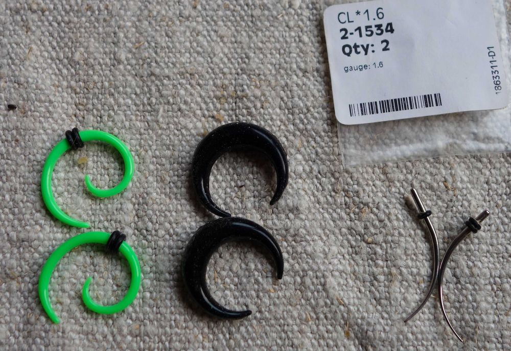 Flash tunnel expander plugs pircing